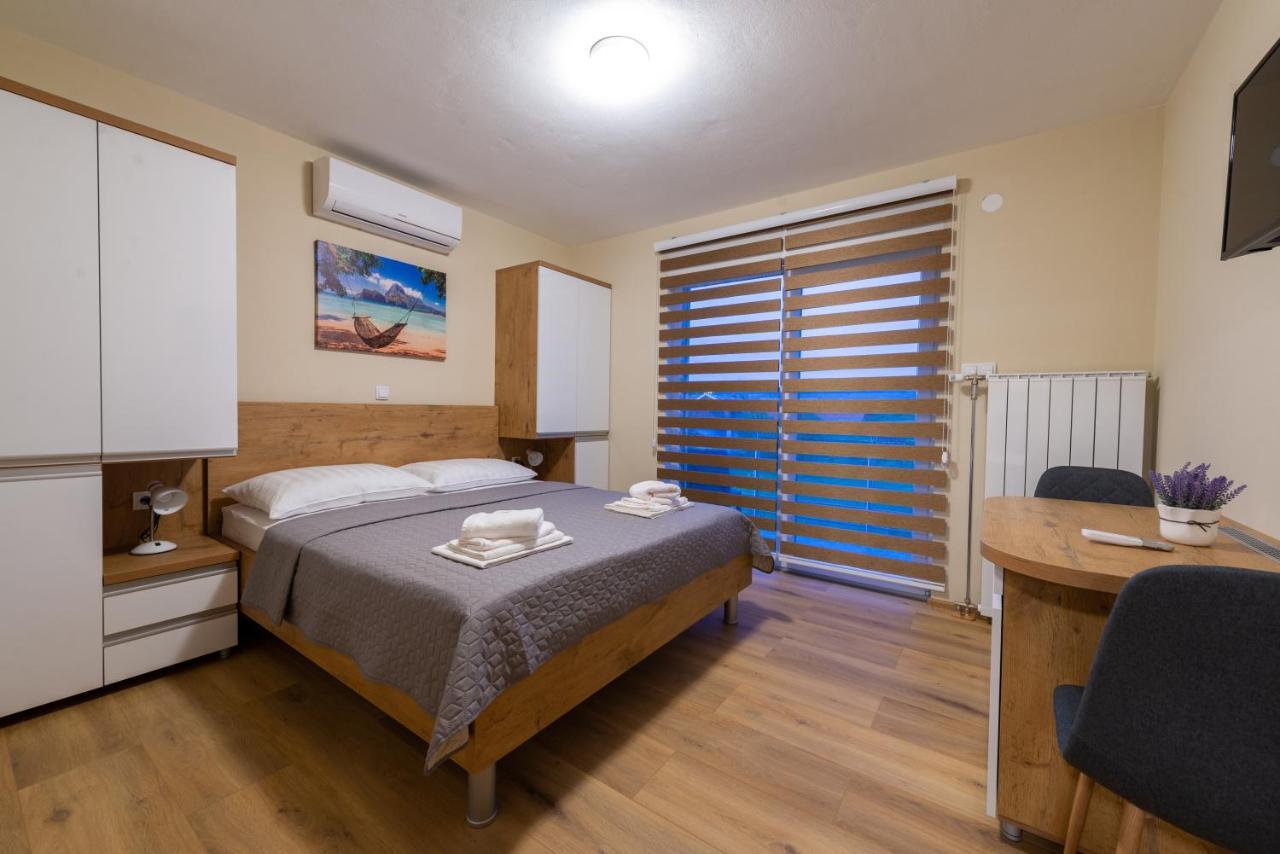 Sobe Mili Ozren Casa de hóspedes Doboj Exterior foto